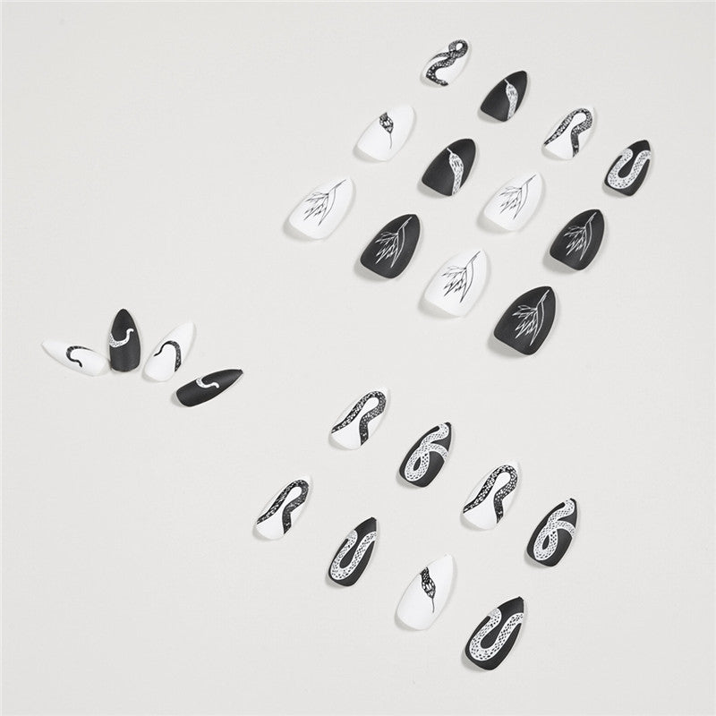 Women's Almond Shaped Nail Set with Serpentine Design