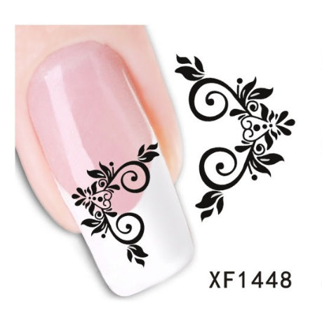 Bloemen en botanische zwarte nagelstickers voor thuisnagels