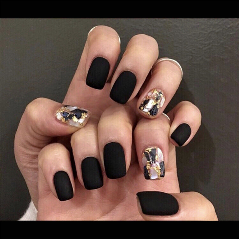 Women's Black and White False Nail Set with Accent Nails-Theone Apparel