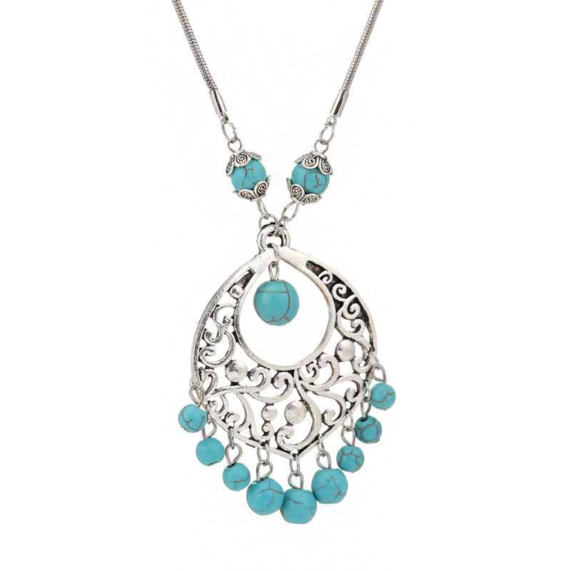 Collier pendentif boho à perle turquoise