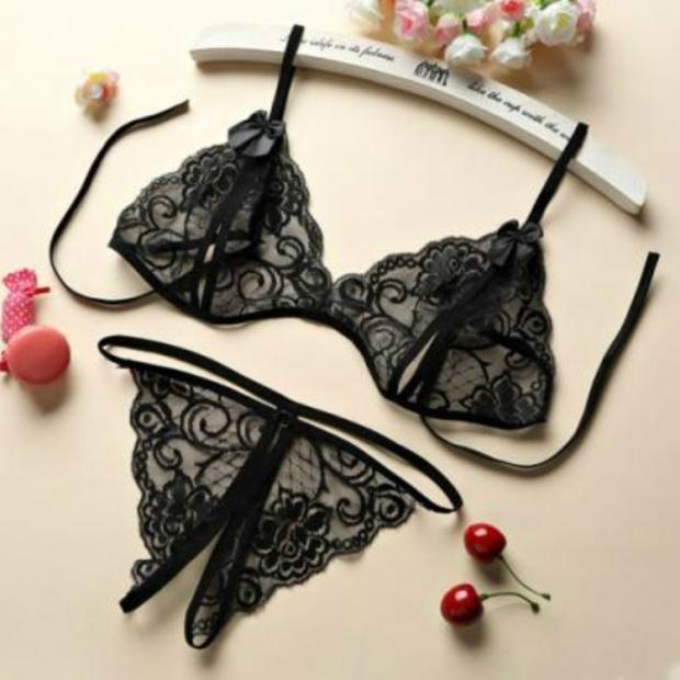 Crotchless Lace Panty Bralette Set - Theone Apparel