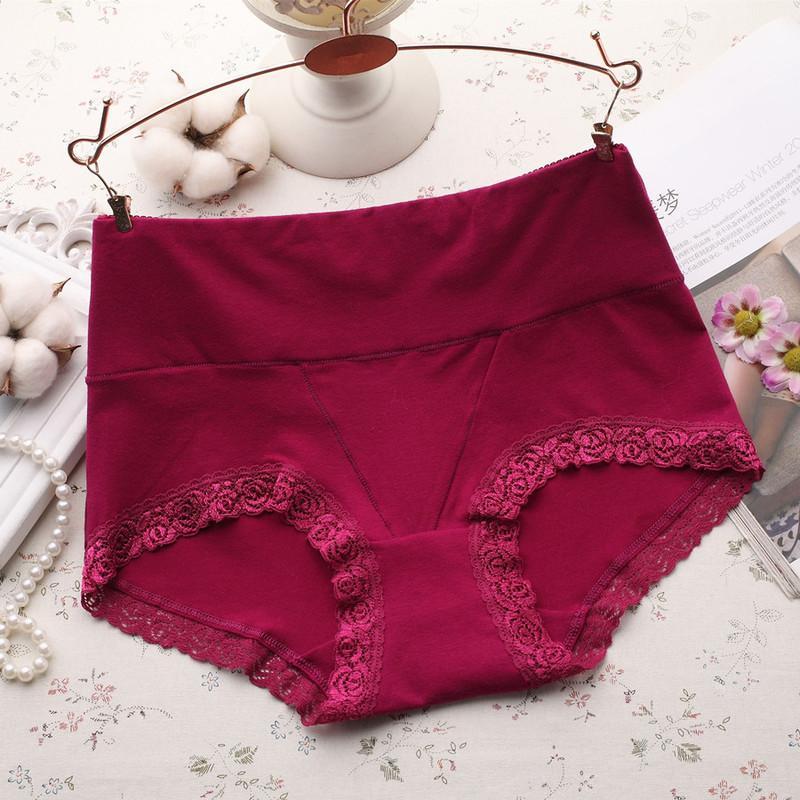 Lace-Trimmed Contour Hip Hugger Panty - Theone Apparel