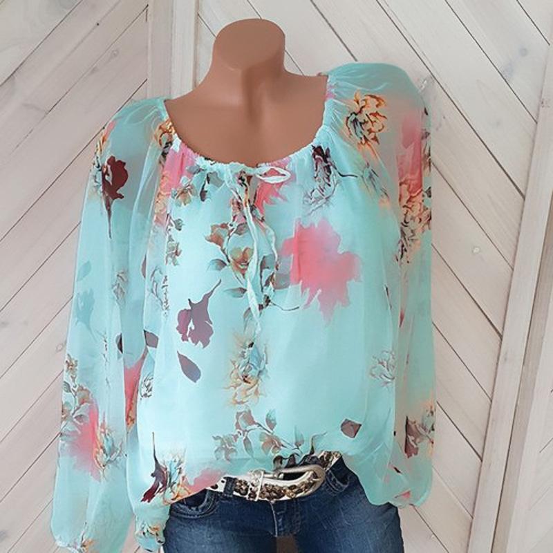 Losjes gelaagde bloemenboerblouse