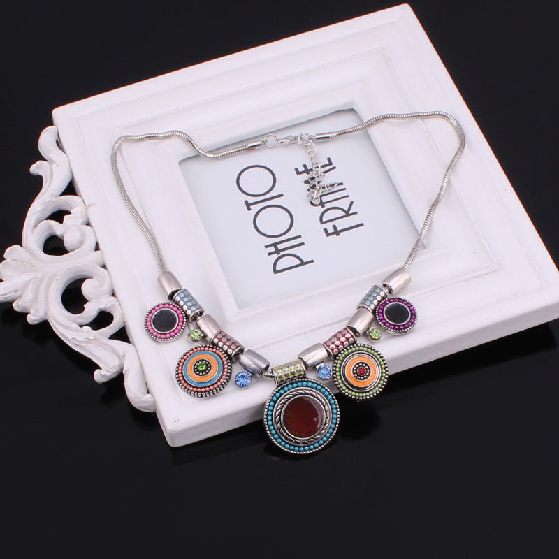 Bold Coloful Disc Necklace - THEONE APPAREL